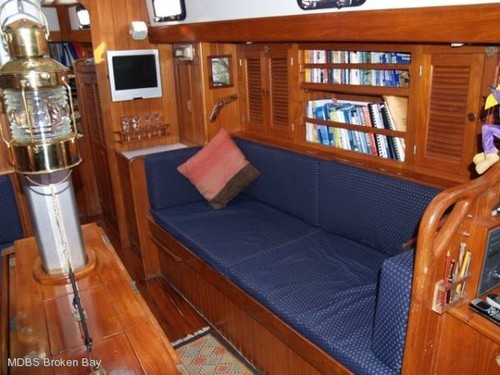 Saloon - starboard side, showing flat-screen TV on facing bulkhead © BW Media